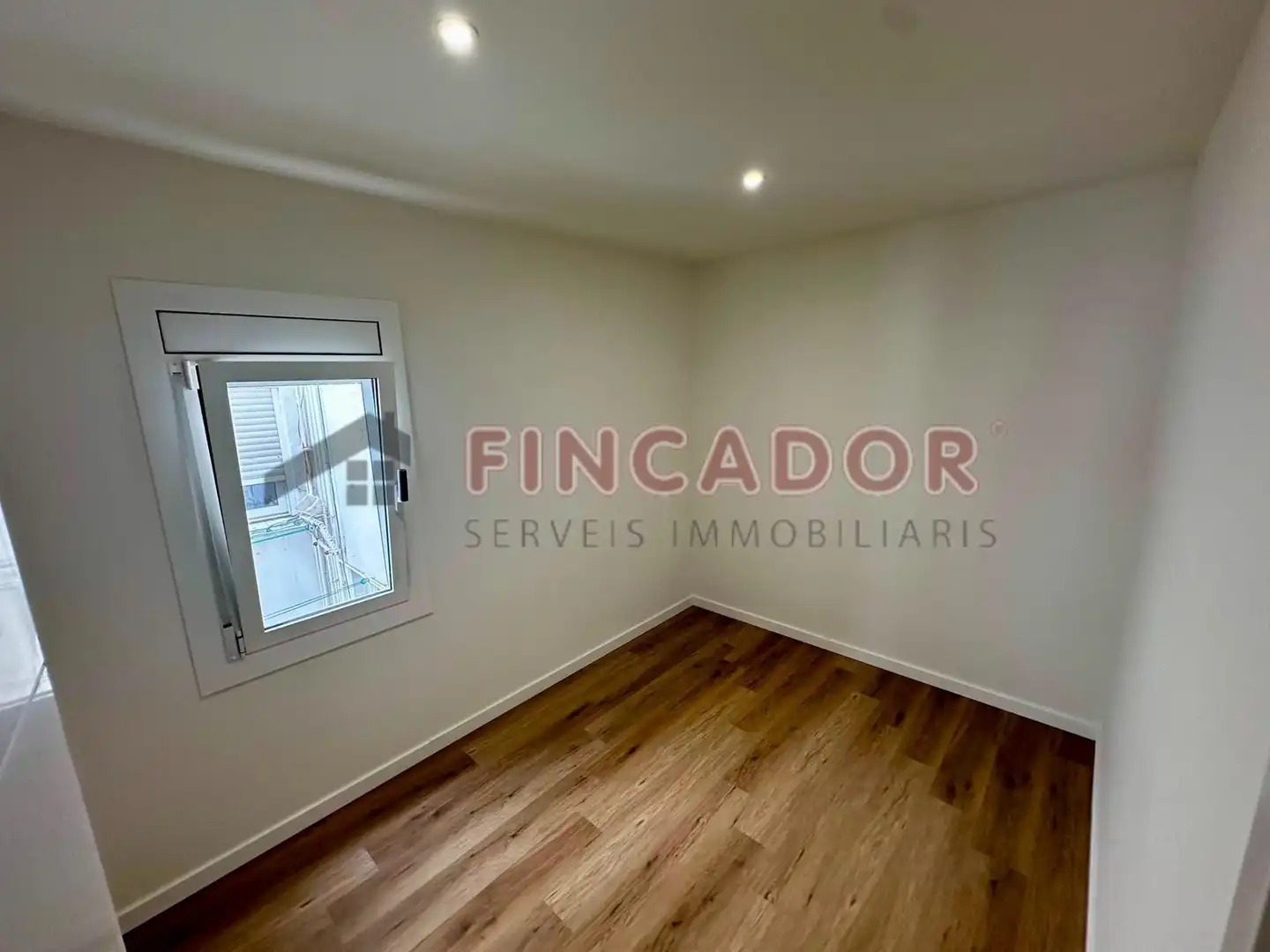 Flat with terrace for sale in Avinguda del Parc, imagen 9