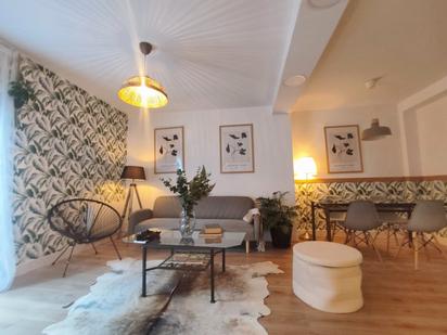 Wohnzimmer von Wohnung zum verkauf in Bilbao  mit Balkon