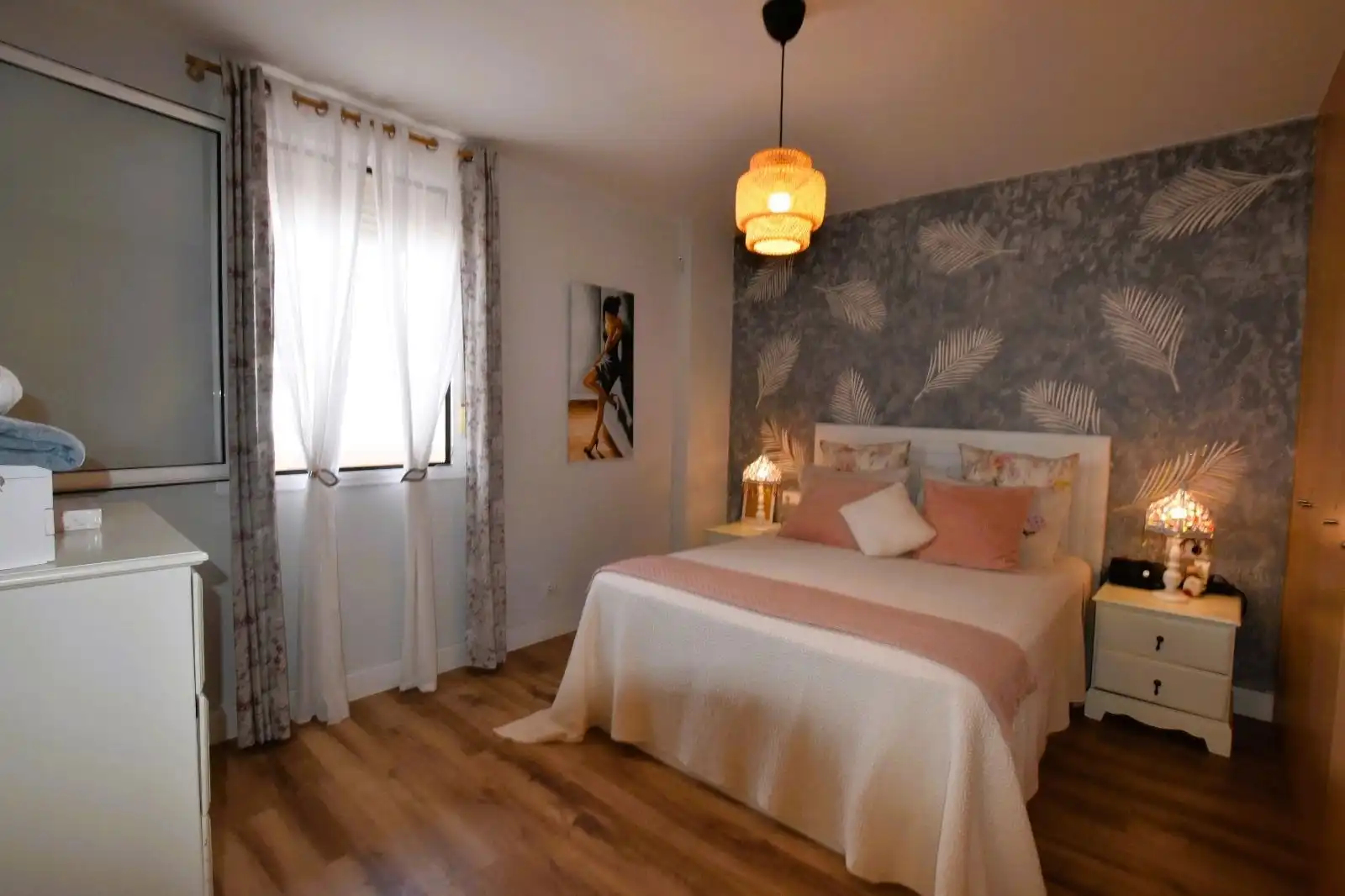 Schlafzimmer von Dachboden zum Verkauf in San Miguel de Abona mit Terrasse, Abstellraum und Möbliert