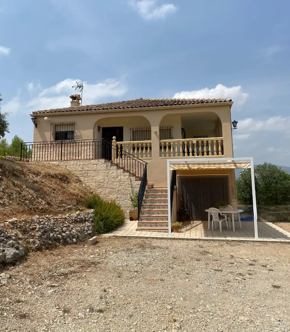 Exterior view of Houses for sale in Ontinyent  with Private garden, Terrace and Storage room