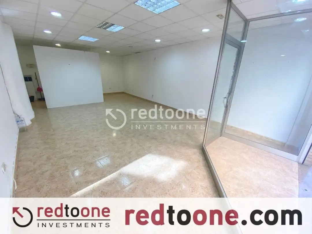Local comercial en venta en Pla - Carolinas