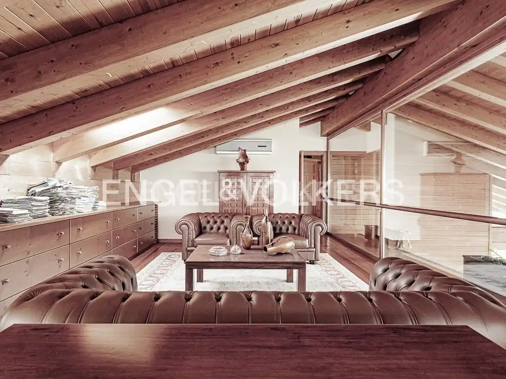 Wohnzimmer von Country house zum Verkauf in Seva mit Klimaanlage, Heizung und Privatgarten