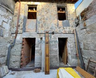 Vista exterior de Casa adosada en venda en Ourense Capital  amb Calefacció i Terrassa