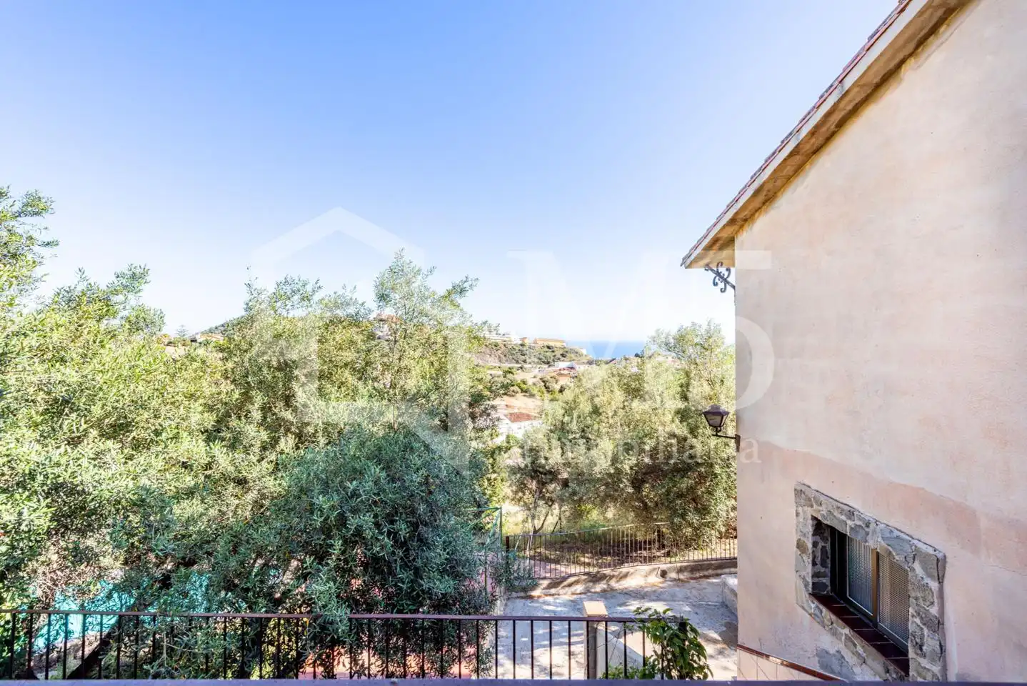Vista exterior de Finca rústica en venta en Rincón de la Victoria con Aire acondicionado, Jardín privado y Terraza