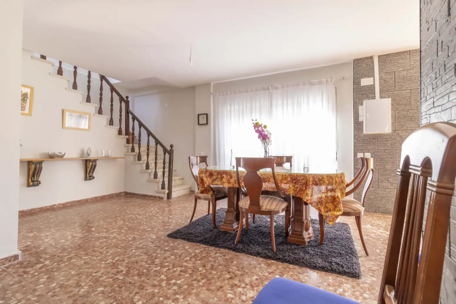 Comedor de Casa o chalet en venta en Guillena con Jardín privado, Terraza y Piscina