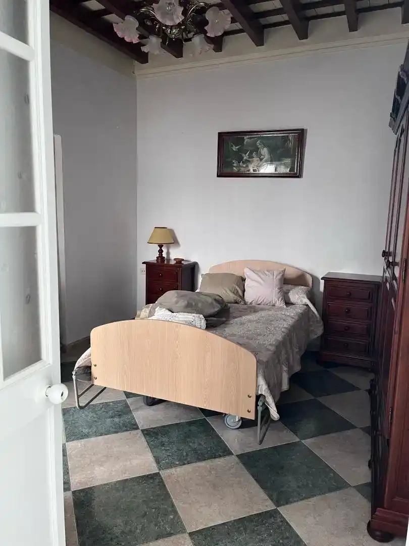 Dormitori de Casa adosada en venda en Bornos amb Aire condicionat i Balcó