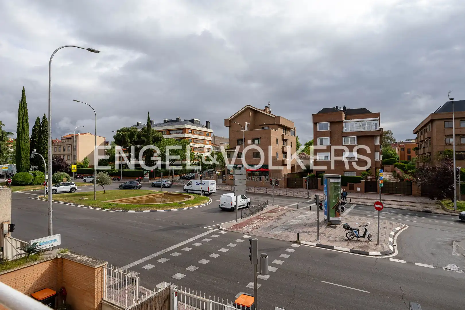 Vista exterior de Pis en venda en Madrid amb Aire condicionat, Calefacció i Terrassa