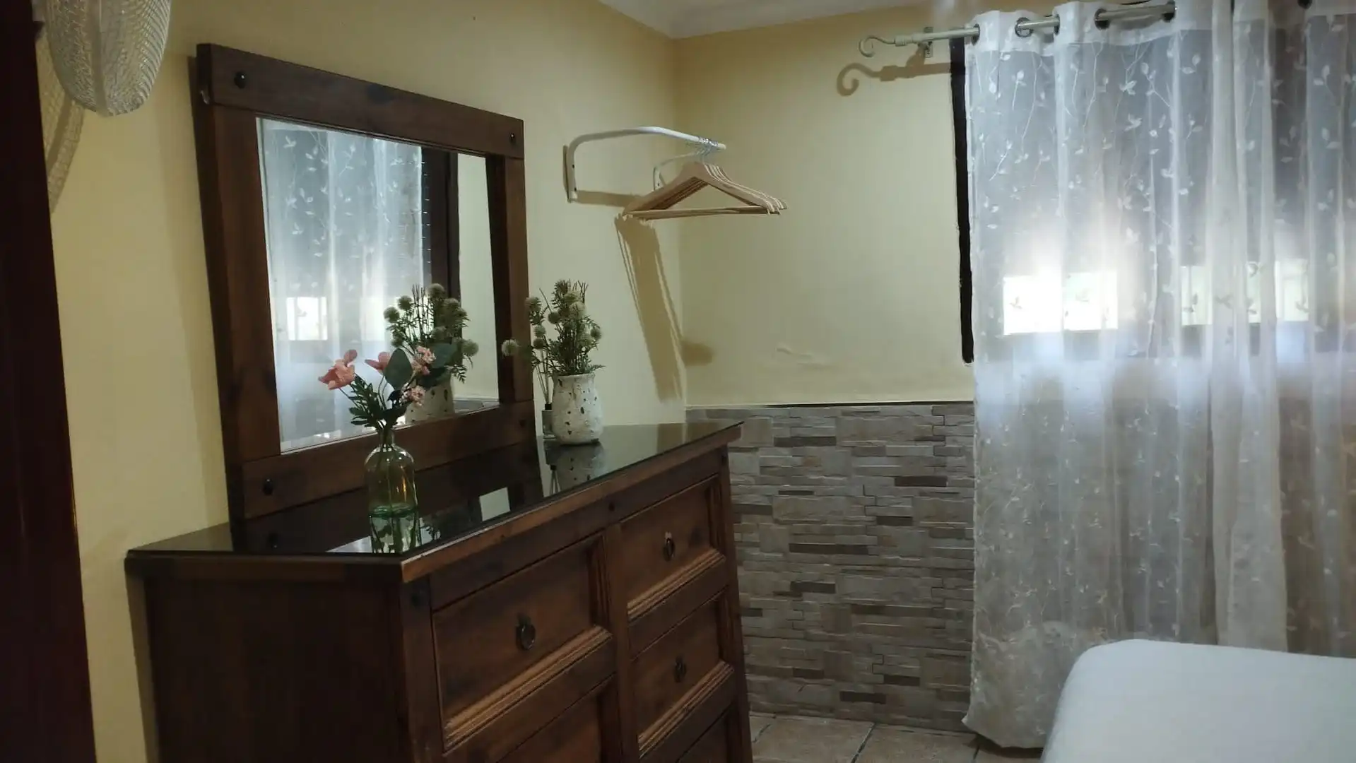 Habitación de Casa o chalet de alquiler en Barbate con Aire acondicionado, Calefacción y Jardín privado