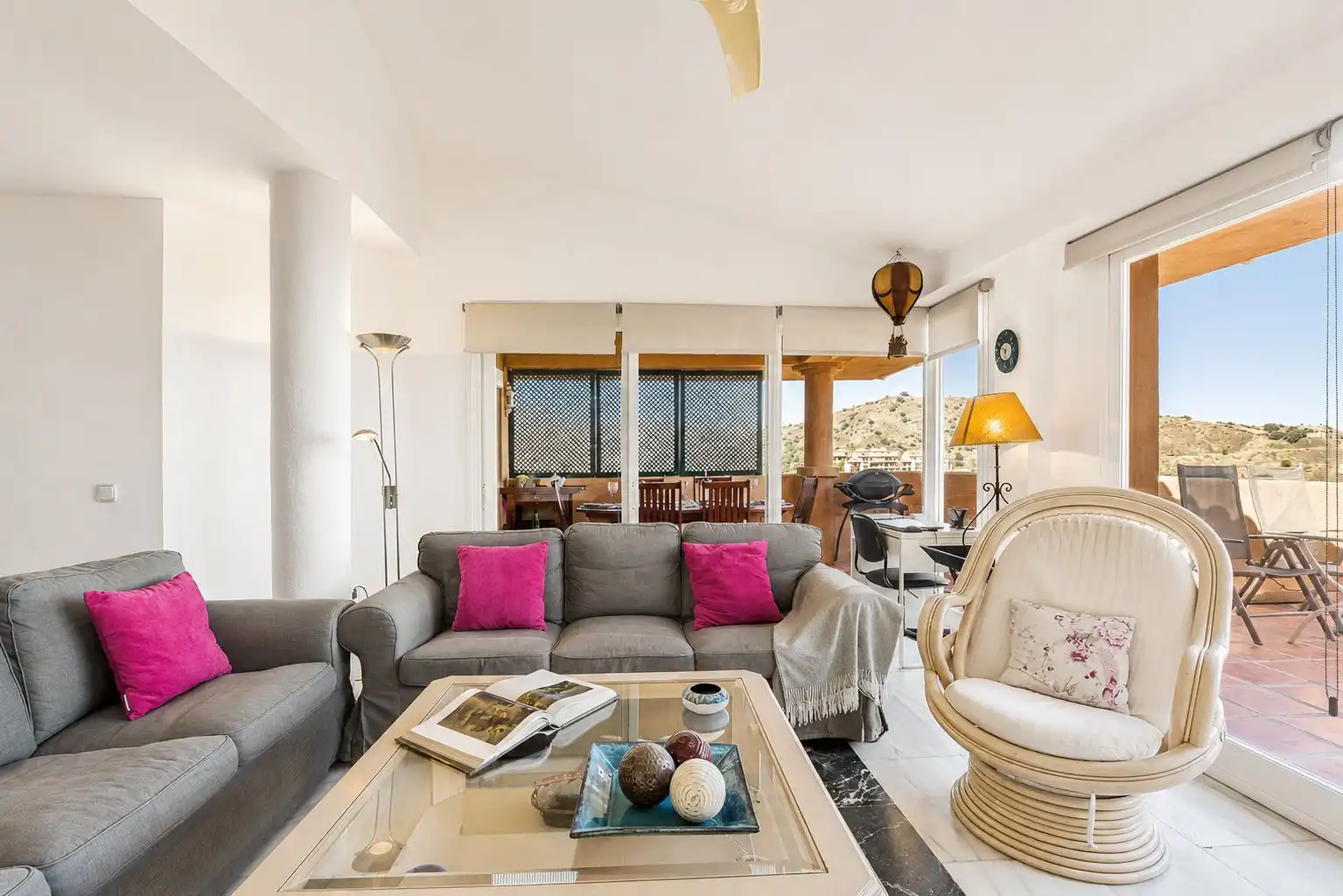 Apartamento con terraza en venta en 26 Calle Don José de Orbaneja #Urb. El Portón, 7, imagen 5