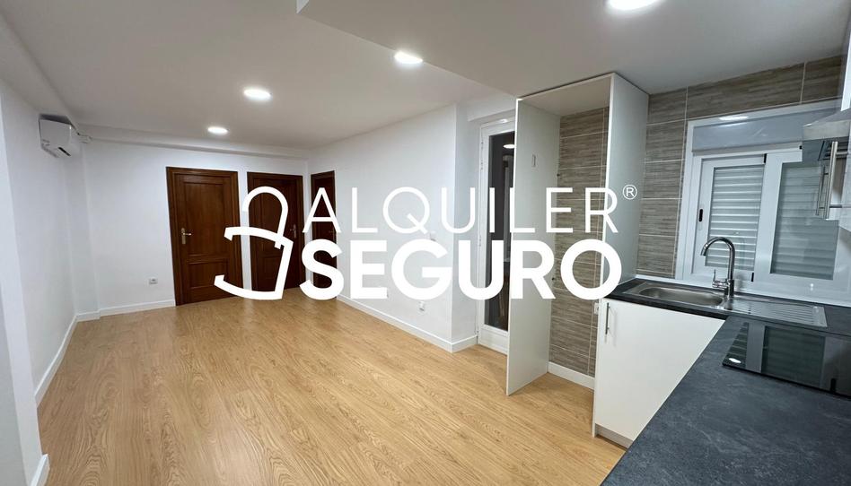 Photo 1 of Flat to rent in Villalmanzo, Casco histórico de Vicálvaro, Madrid