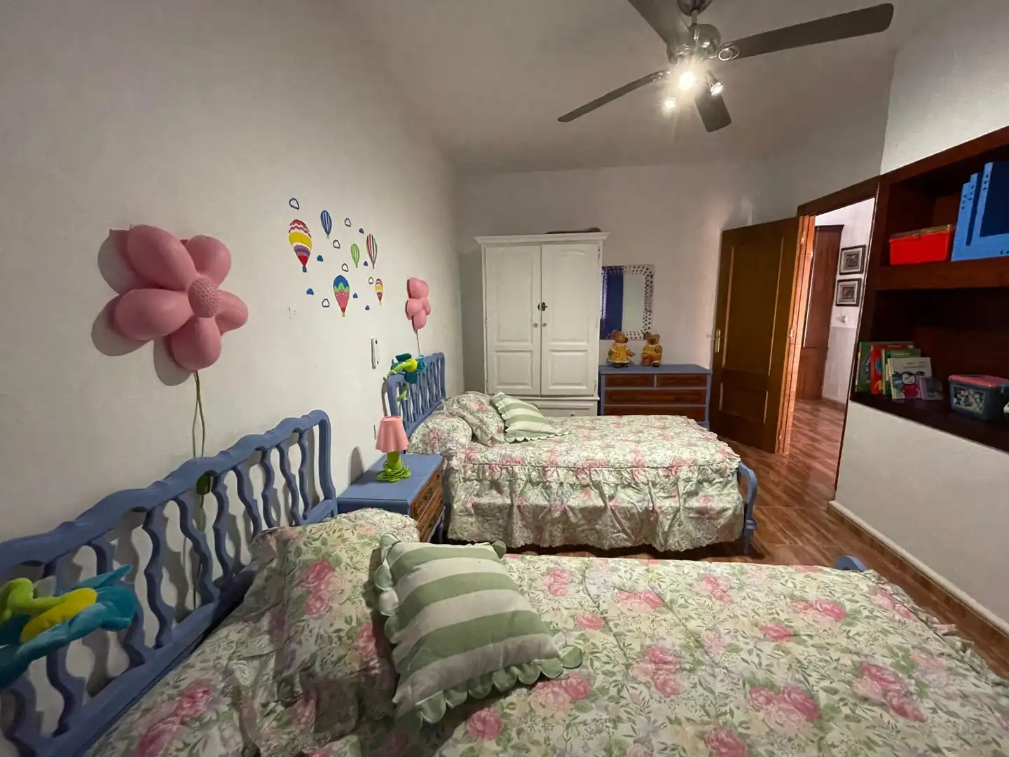 Dormitori de Casa o xalet en venda en Roquetas de Mar amb Terrassa i Moblat