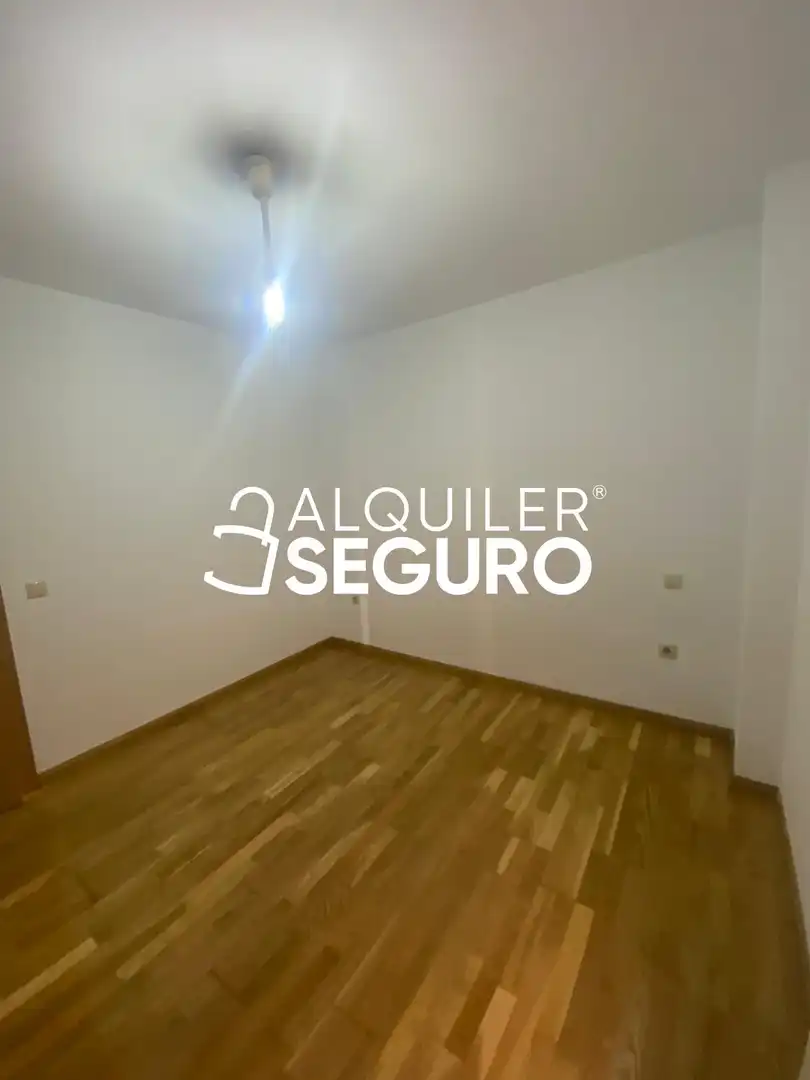 Schlafzimmer von Wohnung zur Miete in Guadalajara mit Klimaanlage, Heizung und Schwimmbad