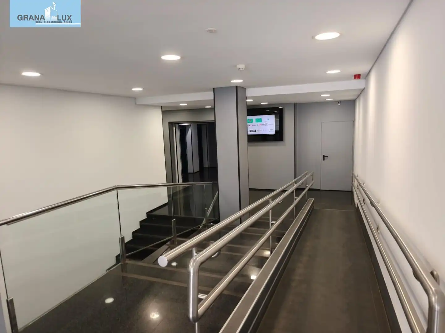 Oficina de alquiler en Granada