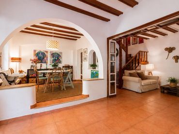 Casa aparellada amb piscina en venda a Abantos - Carmelitas