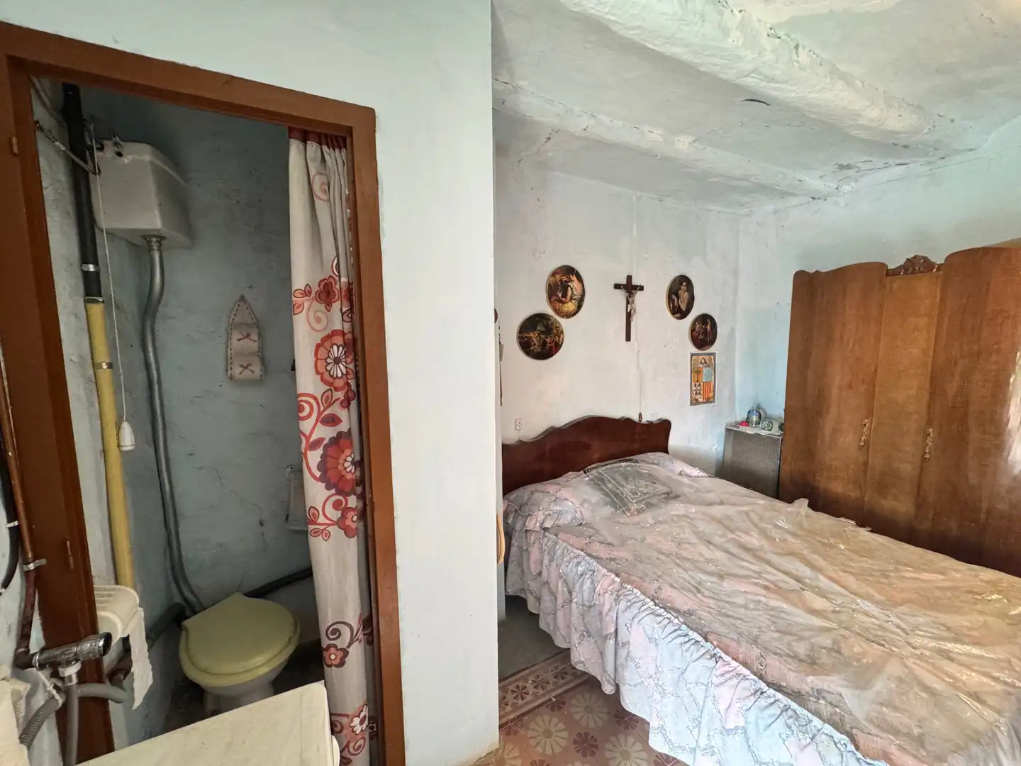 Dormitori de Casa o xalet en venda en Cretas amb Moblat, Forn i Balcó