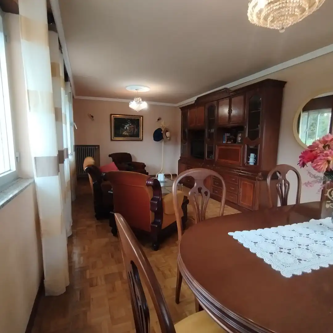 Menjador de Casa o xalet en venda en Villaviciosa amb Calefacció, Terrassa i Traster