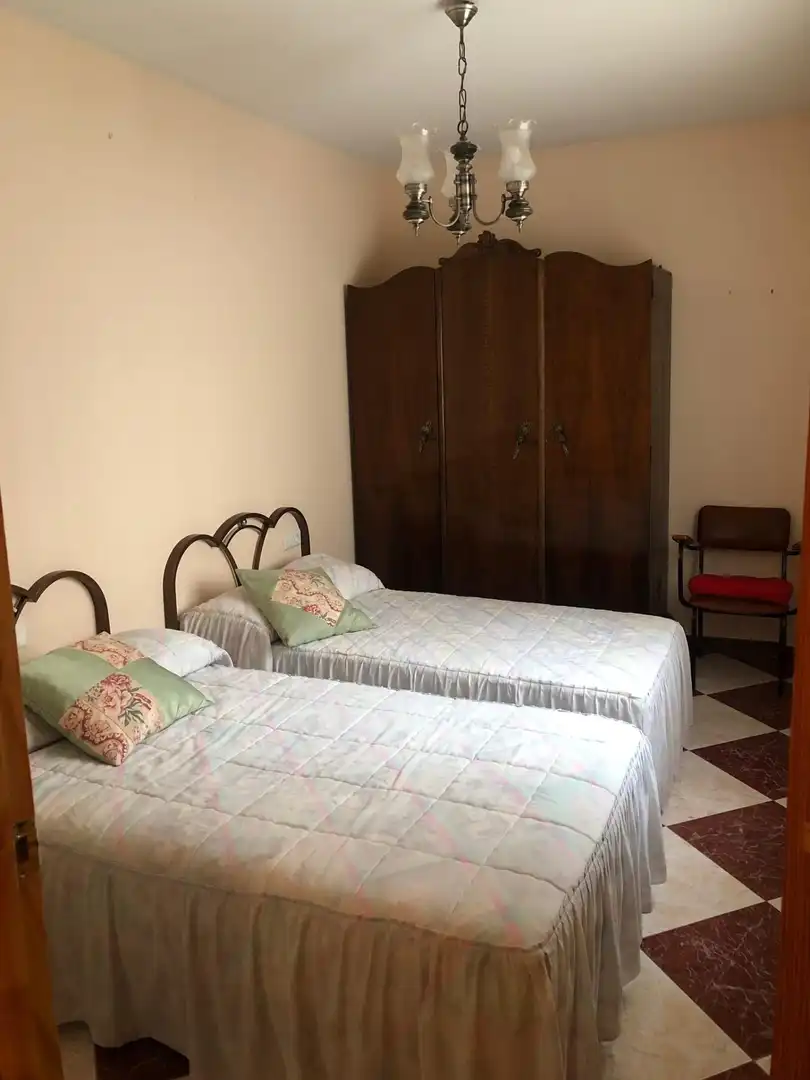 Schlafzimmer von Wohnung zum Verkauf in Daimiel mit Heizung