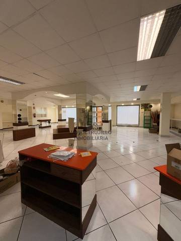 Local comercial en Alquiler en N/A en Hispanidad - Vivar Téllez