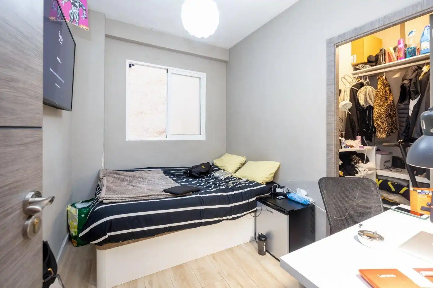 Flat with terrace for sale in Calle de Pedro Antonio de Alarcón 81, imagen 4