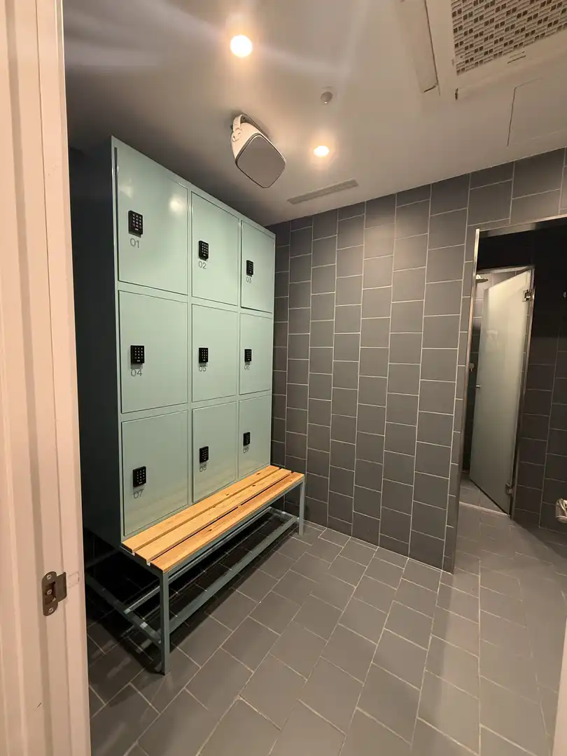 Bathroom of Commercial properties for sale in Barcelona