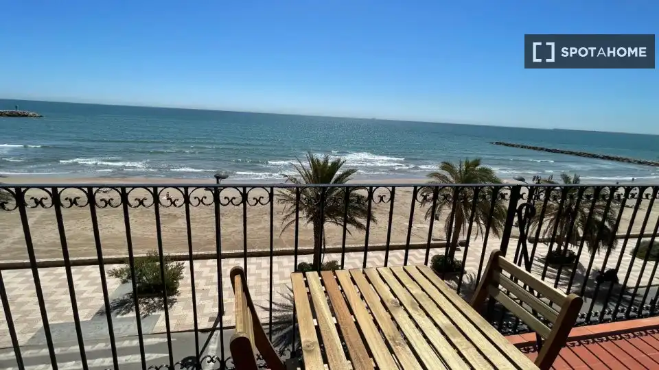 Appartamento con terrazza in affitto a Port Saplaya, imagen 3