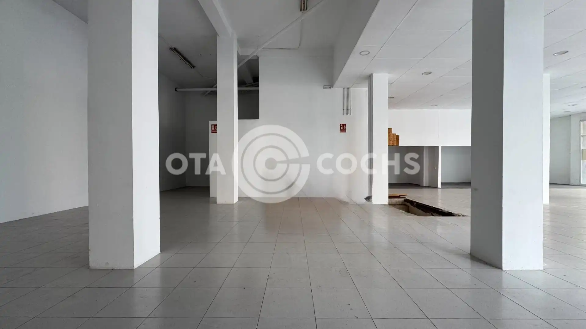 Local comercial en venta en Avenida dels Països Catalans, imagen 10