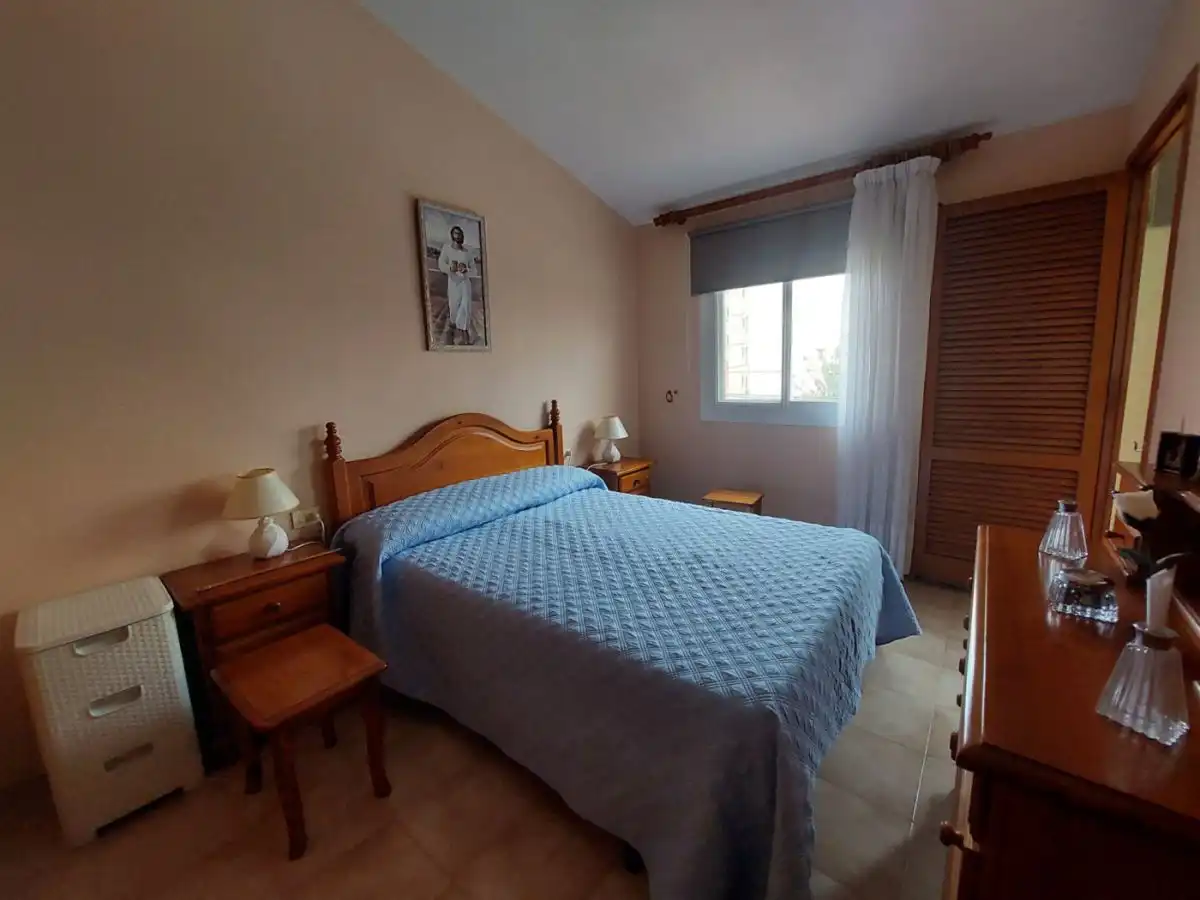 Habitación de Casa o chalet en venta en Benicasim / Benicàssim con Aire acondicionado, Calefacción y Terraza