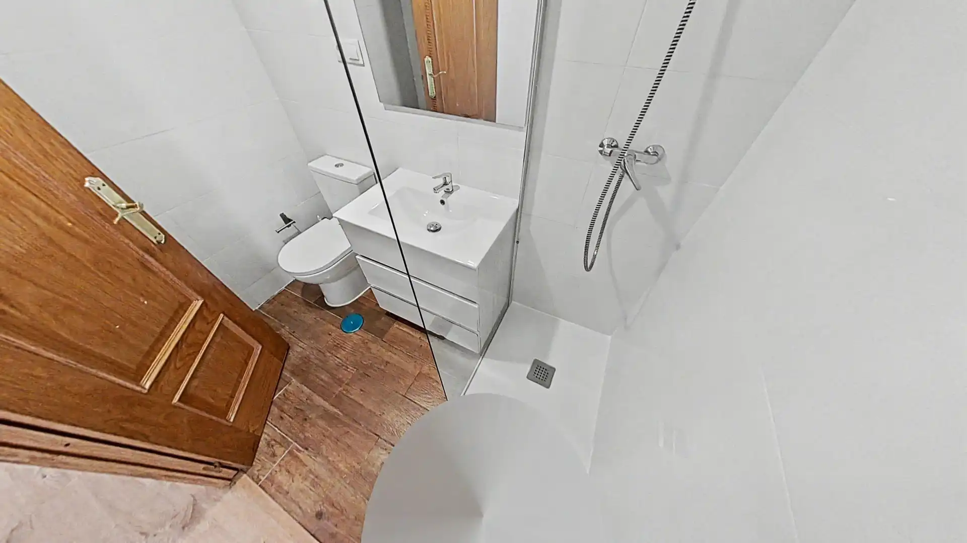 Bathroom of Flat for rent in Madrid  with Heating, Furnished and Oven