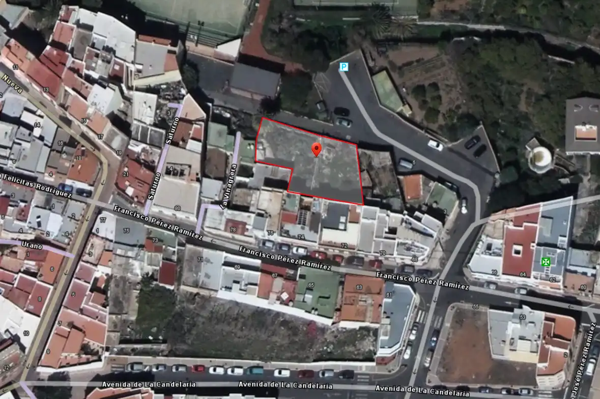 Residencial en venta en Calle Sacerdote Francisco Pérez Sánchez, Ingenio pueblo