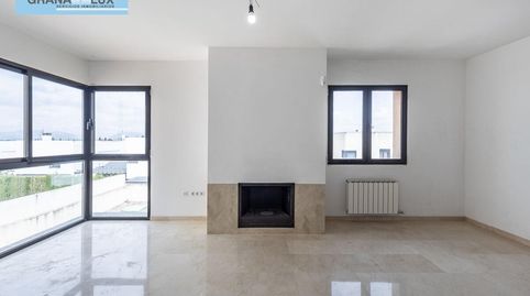 Foto 5 de Casa adosada en venta en Calle del Majuelo, Albolote, Granada