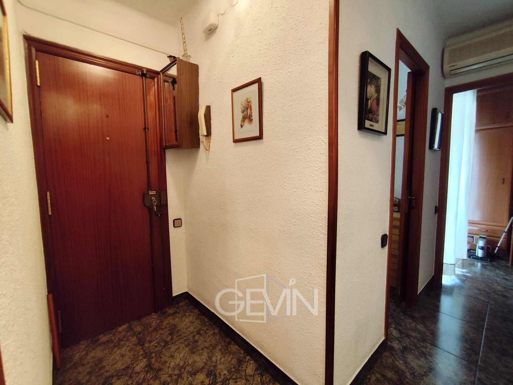 Flat for sale in  Barcelona Capital  with Air Conditioner and Heating
