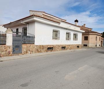 Vista exterior de Casa o xalet en venda en Mora amb Terrassa