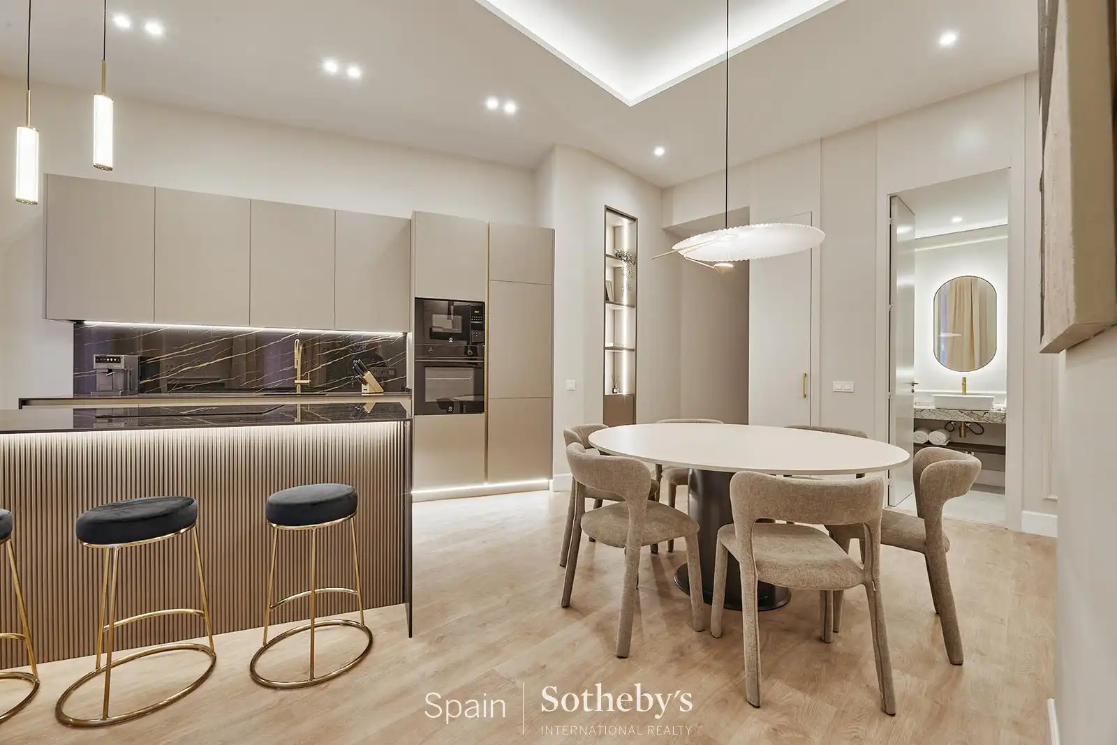 Apartamento con ascensor en venta en Calle del Barco, imagen 9