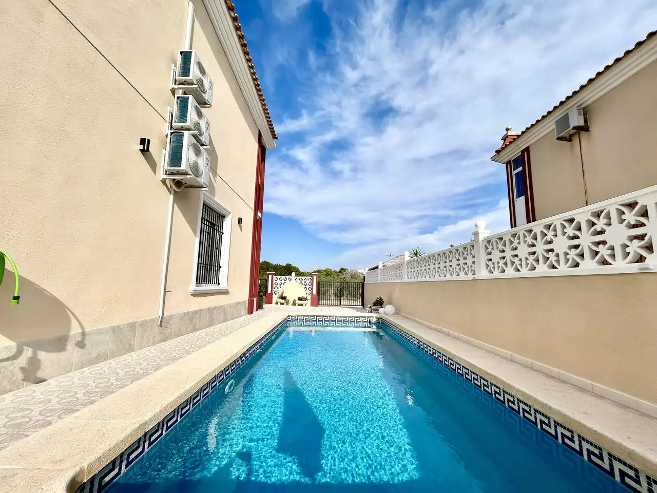 Adossat amb piscina en venda a Calle Calle Rosa Montero, imagen 32