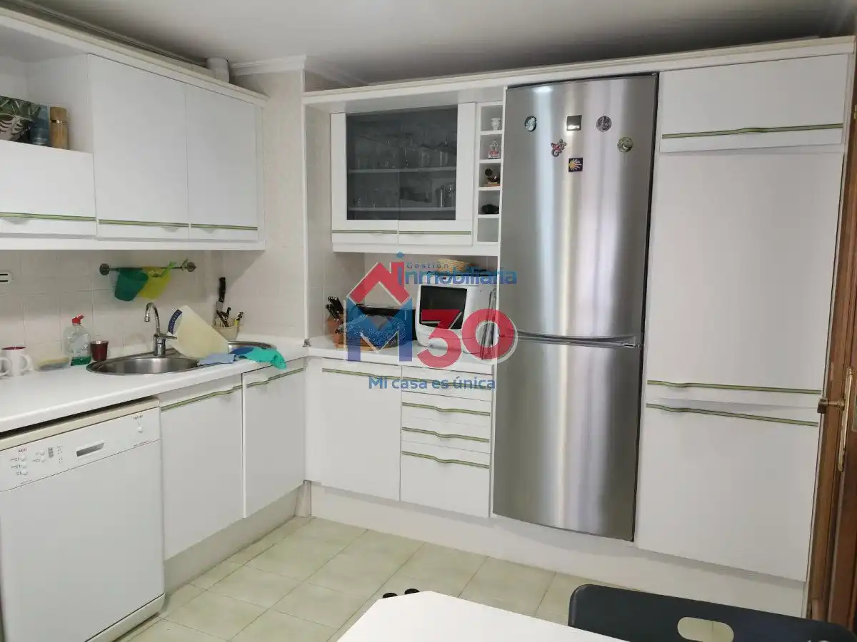Cocina de Casa o chalet en venta en Miranda de Ebro con Calefacción y Terraza