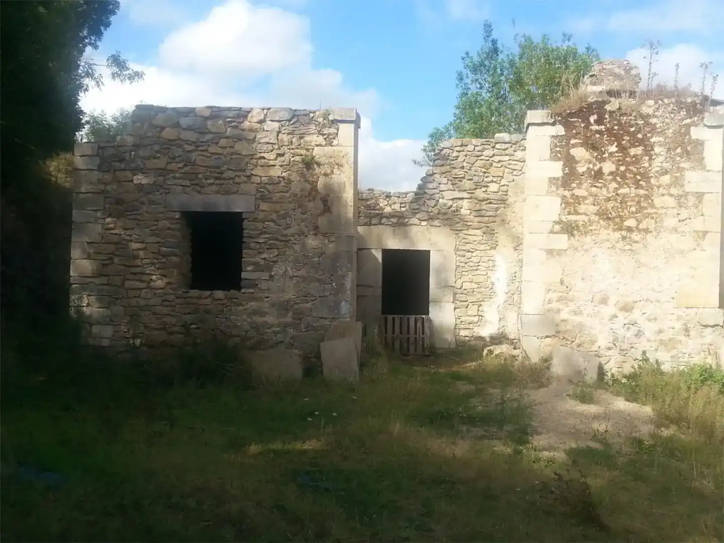 Vista exterior de Planta baja en venta en Pravia