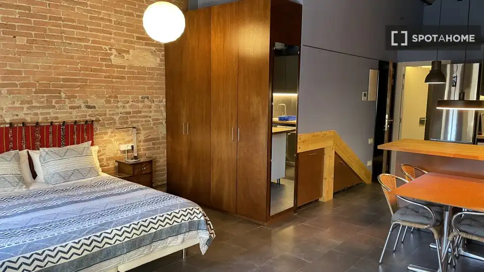 Room in Sants
