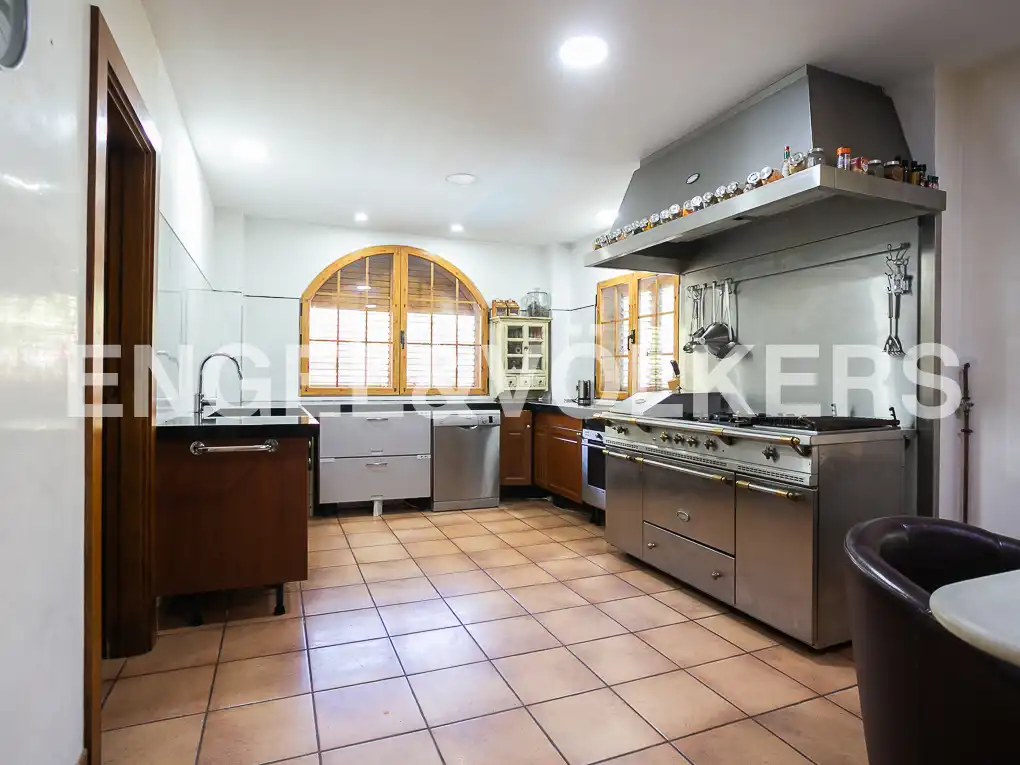 Cocina de Casa o chalet en venta en Picanya con Aire acondicionado, Calefacción y Jardín privado