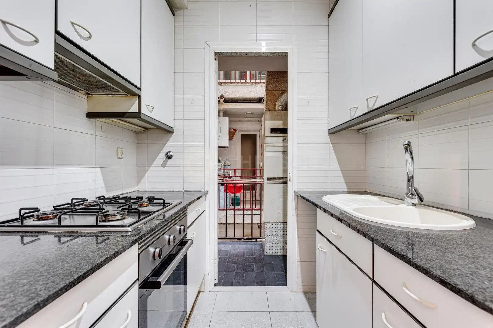 Cocina de Piso en venta en Barcelona con Parquet