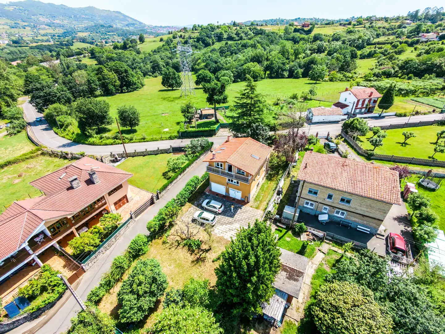 Casa o xalet en venda a Salesas - Foncalada - Campoamor