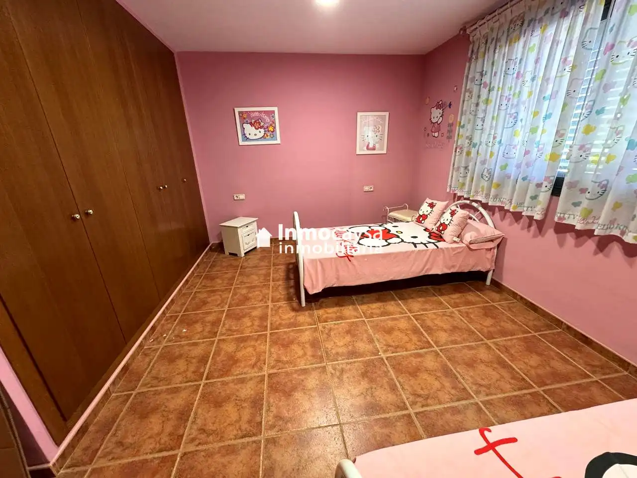Habitación de Casa o chalet en venta en Novelé  / Novetlè con Aire acondicionado, Terraza y Piscina