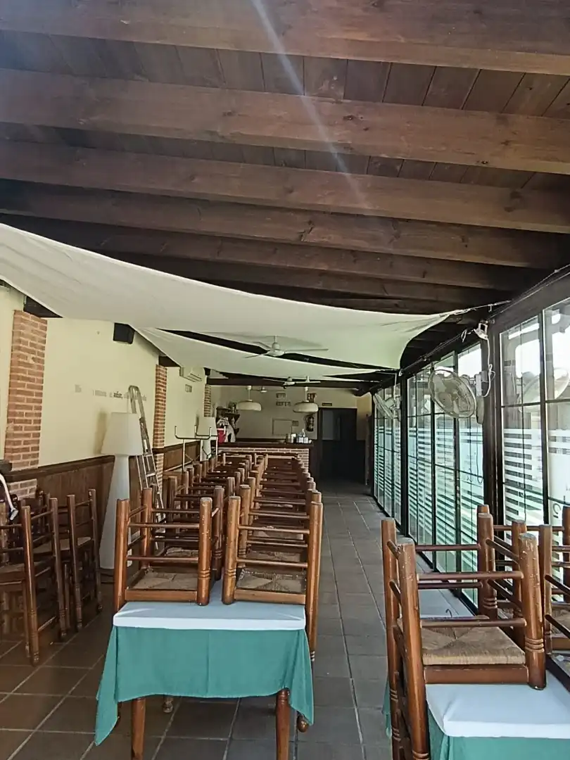 Geschaftsraum zum Verkauf in Albalate de Zorita mit Klimaanlage, Heizung und Terrasse