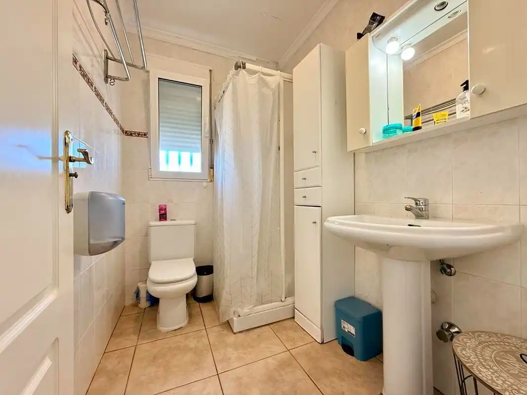Baño de Casa o chalet en venta en Els Poblets con Aire acondicionado, Calefacción y Jardín privado