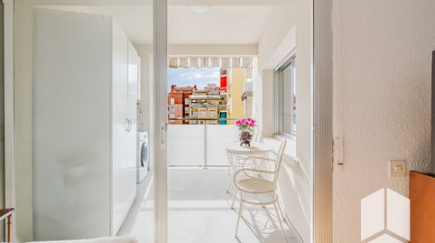 Foto 3 de Piso en venta en Avinguda de Manuel Girona, Castell - Poble Vell, Castelldefels