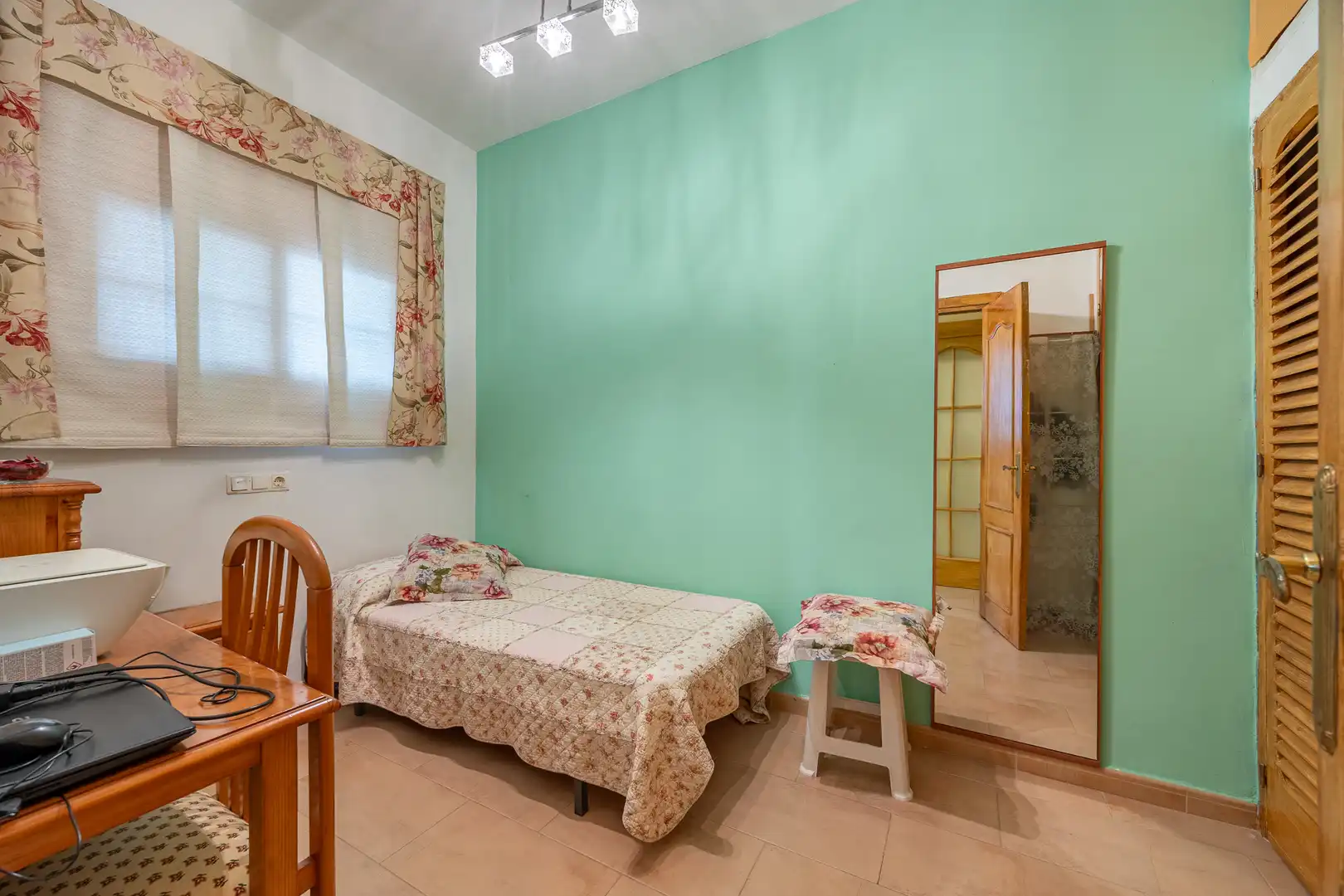 Flat for sale in Juzgados - Plaza de Toros