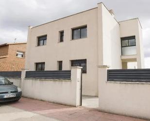 Exterior view of House or chalet for sale in Rodonyà
