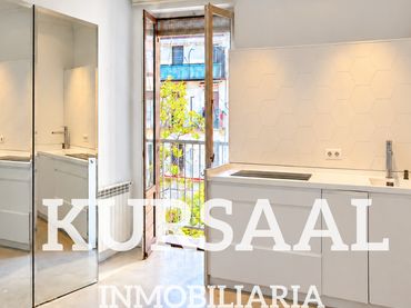 Pis amb balcó en venda a Moraza Kalea