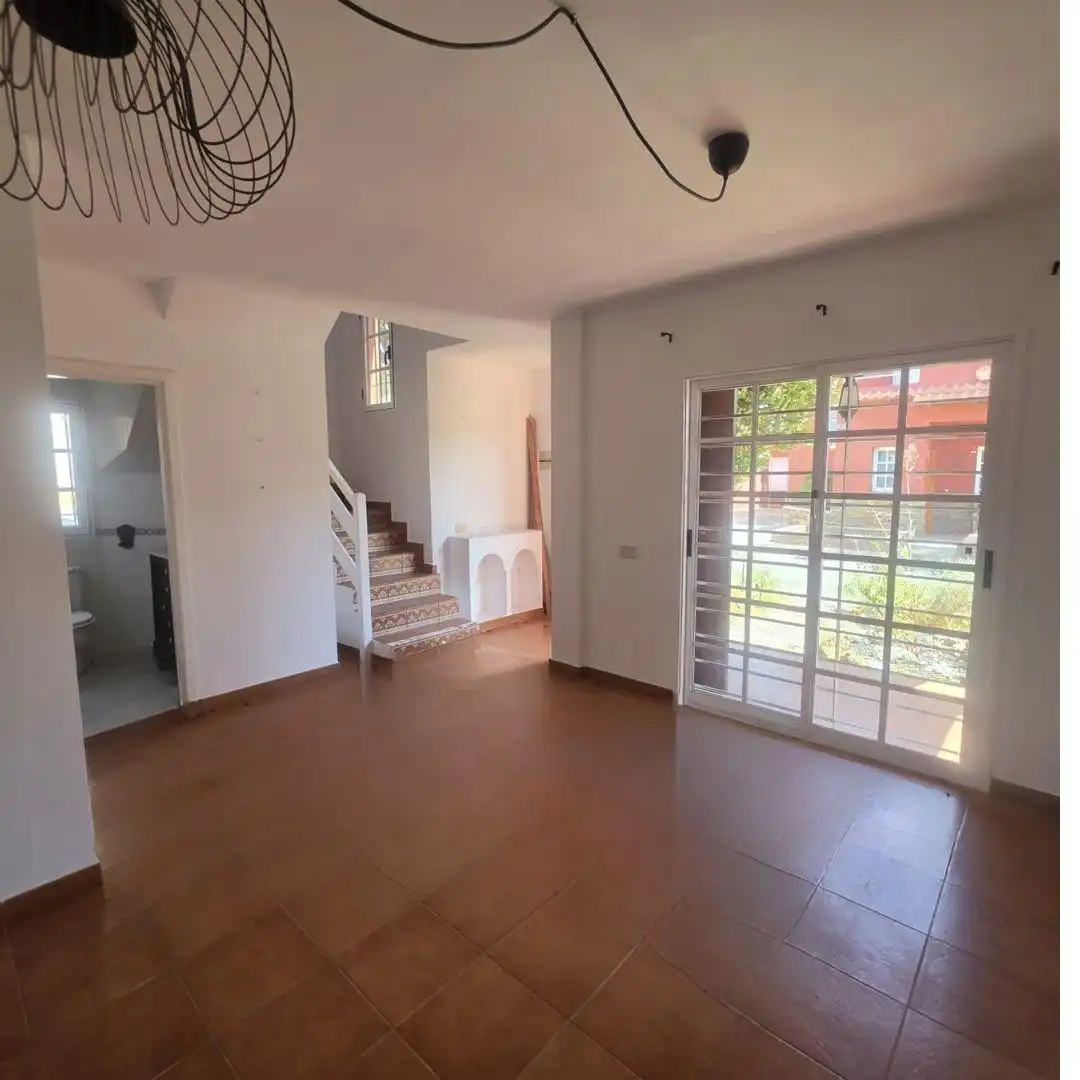 Casa o xalet en venda en La Oliva amb Jardí privat