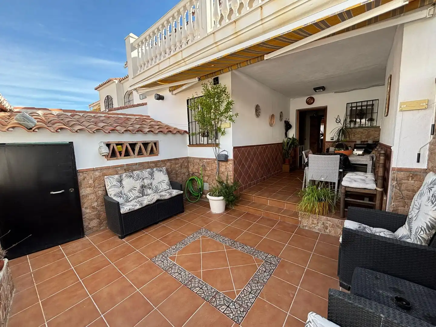 Casa adosada en venta en Platero - El Limón
