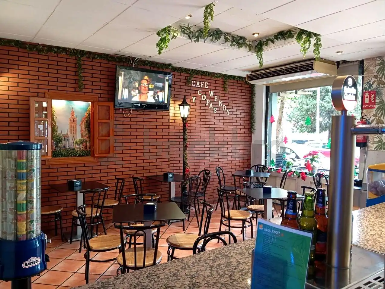 Business premises for sale in Calle Arquitecto José Granados de la Vega, imagen 6